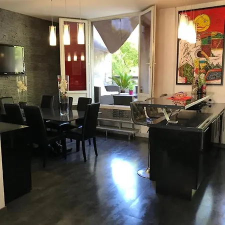 Aparthotel Maison De Ville Angoulême